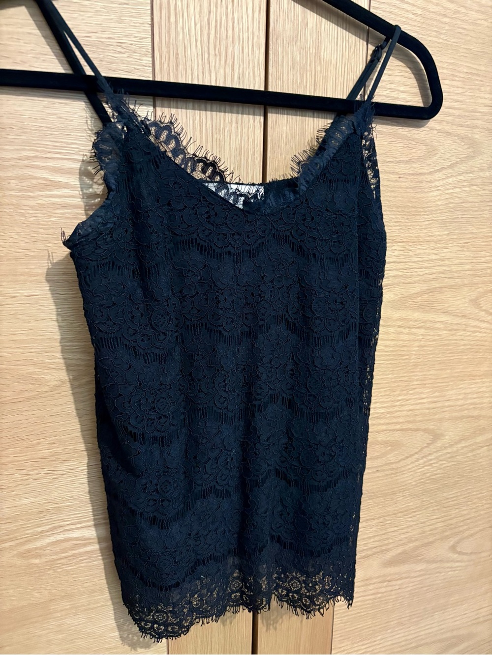 Women’s Monteau Los Angeles Black Eyelash Lace Camisole Tank Top - Size S